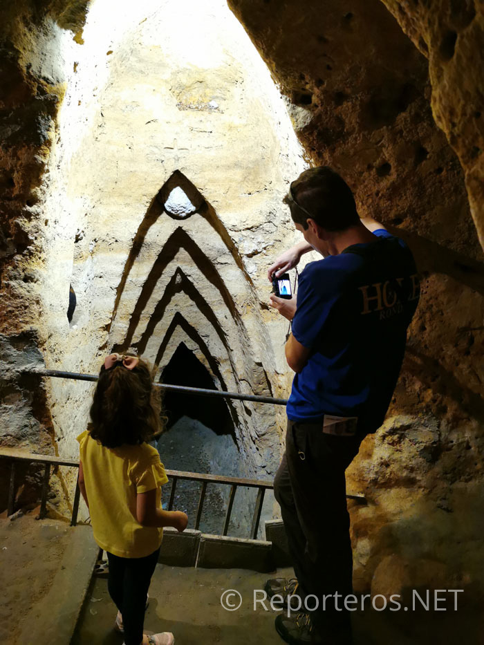 Cuevas árabes, arcos visigodos Cuevas árabes, arcos visigodos