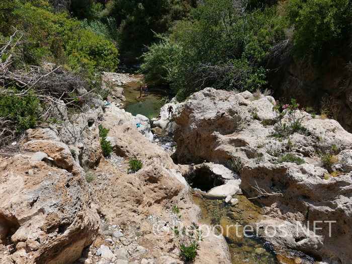 Pozas en la zona de la cascada Pozas en la zona de la cascada
