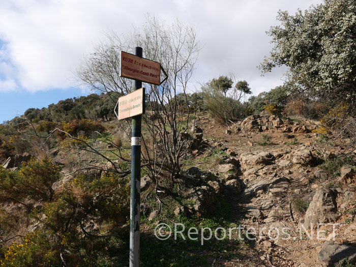 Bifurcación de la ruta 1 en este punto que va hacia el monte Sancti Petri Bifurcación de la ruta 1 en este punto que va hacia el monte Sancti Petri