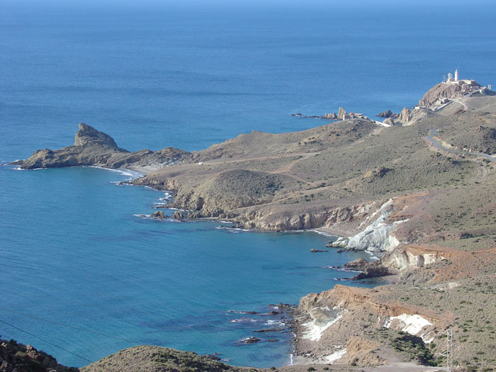 Acantilados y el Faro del Cabo de Gata Acantilados y el Faro del Cabo de Gata