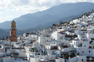 Cómpeta, cuna de las tradiciones axárquicas