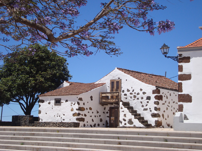 Iglesia de Tricias Iglesia de Tricias