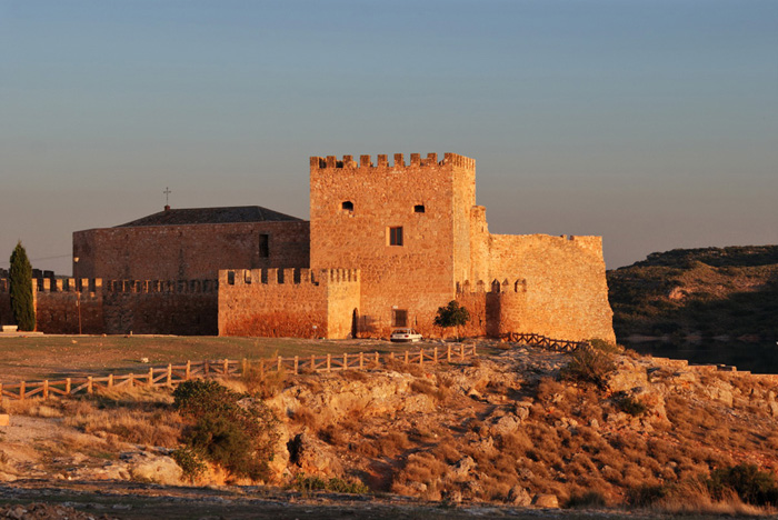Castillo de Peñarroya Castillo de Peñarroya