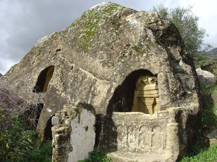 La Casa de Piedra de Cortes de la Frontera La Casa de Piedra de Cortes de la Frontera