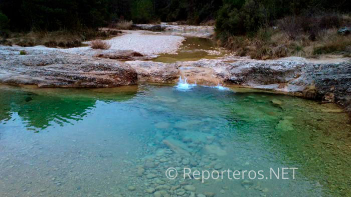 La Pesquera, en Beceite, un paraíso para bañarse en verano y para disfrutar el resto del año. La Pesquera, en Beceite, un paraíso para bañarse en verano y para disfrutar el resto del año.