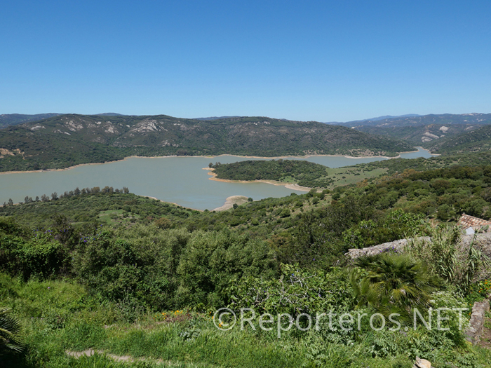 Embalse del Guadarranque Embalse del Guadarranque
