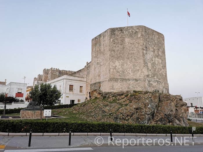 Castillo de Guzmán El Bueno Castillo de Guzmán El Bueno