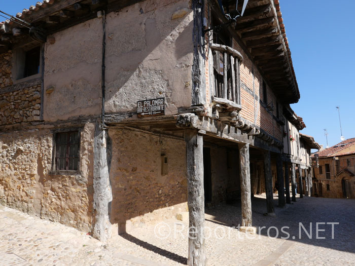 Soportales y casas antiguas Soportales y casas antiguas