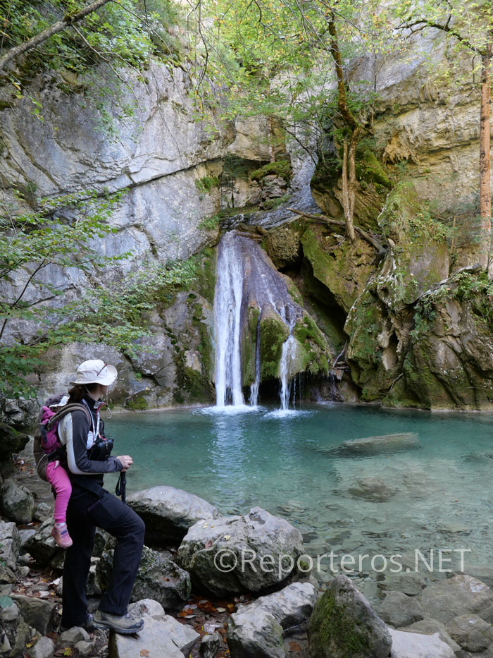 Preciosa cascada de Belabarce Preciosa cascada de Belabarce