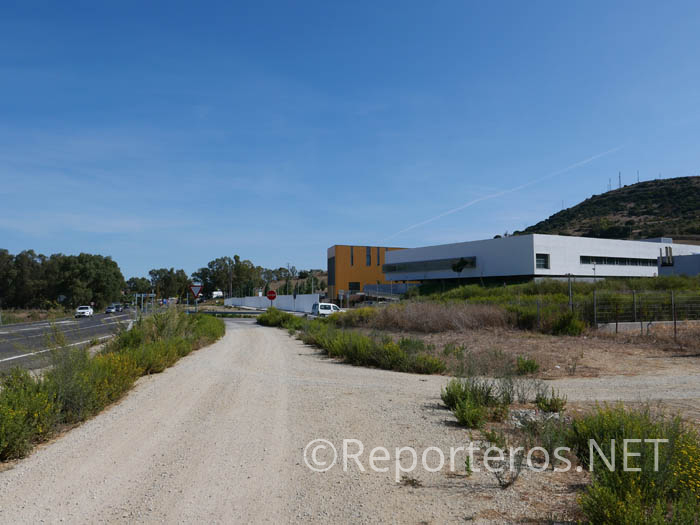 El camino pasa cerca del Hospital de la Janda El camino pasa cerca del Hospital de la Janda